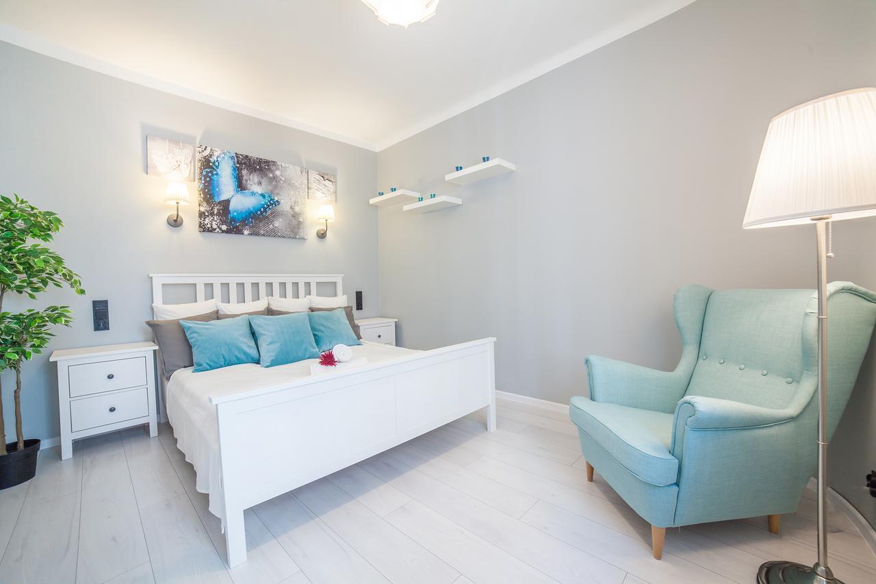 Apartments Madelaine Warsaw By Noclegi Renters ภายนอก รูปภาพ