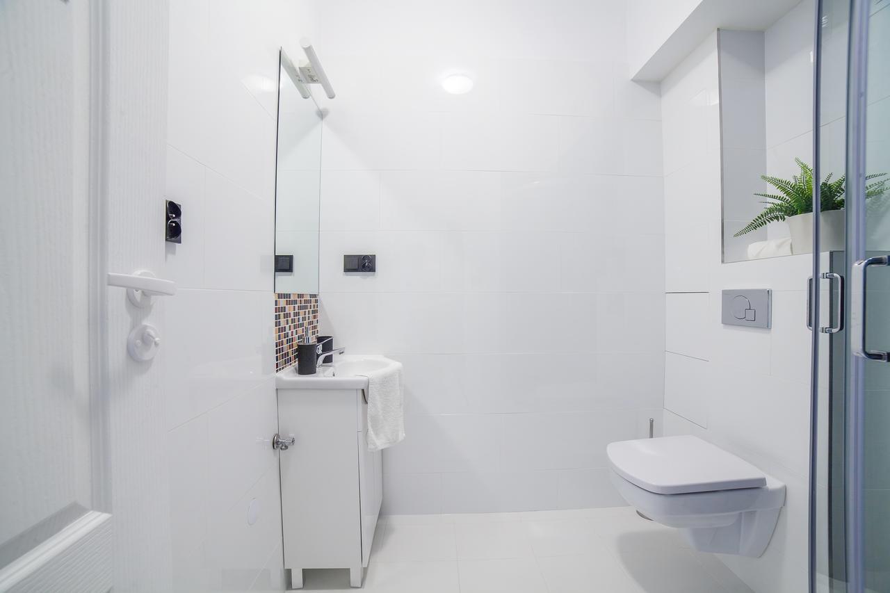 Apartments Madelaine Warsaw By Noclegi Renters ภายนอก รูปภาพ