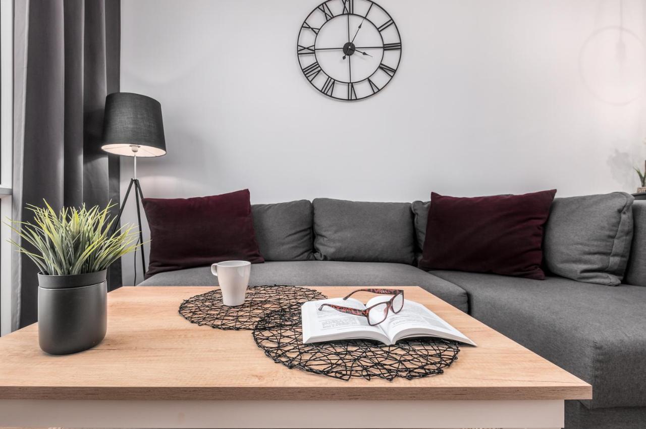 Apartments Madelaine Warsaw By Noclegi Renters ภายนอก รูปภาพ